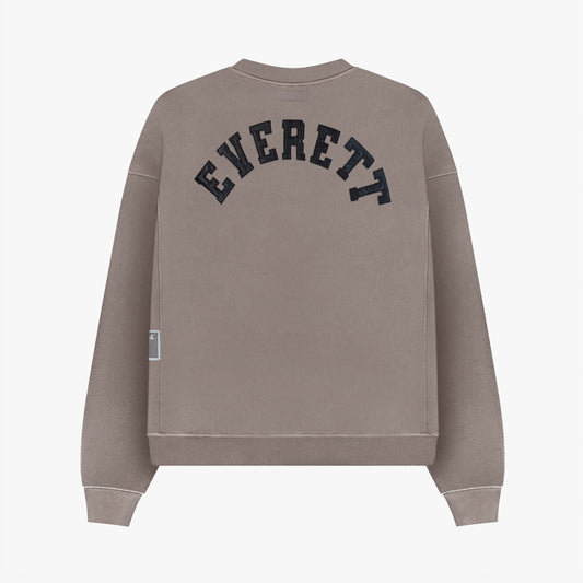 Legends Crew Neck - Taupe - Box Total Style